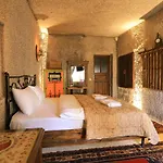 Antique Terrace Cave 3*
