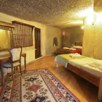 Antique Terrace Cave 3*