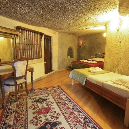 Antique Terrace Cave 3*