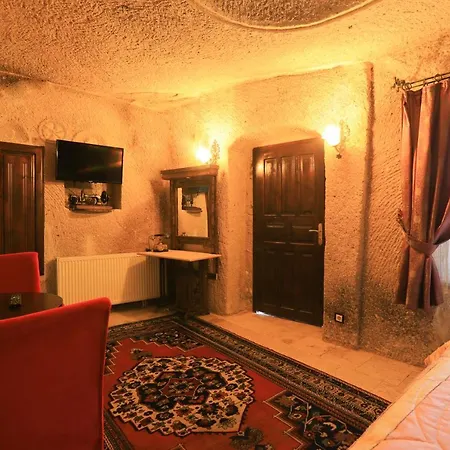 Antique Terrace Cave 3*