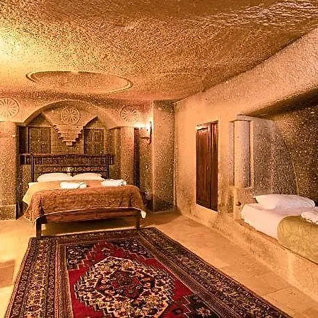 Antique Terrace Cave 3* Гореме