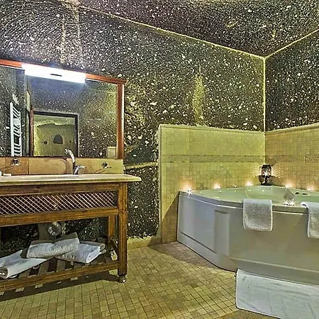 Antique Terrace Cave Отель Гореме