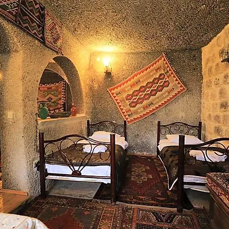 Antique Terrace Cave Гореме