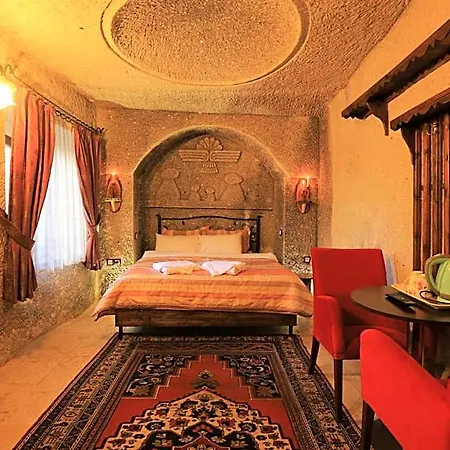Antique Terrace Cave Отель Гореме