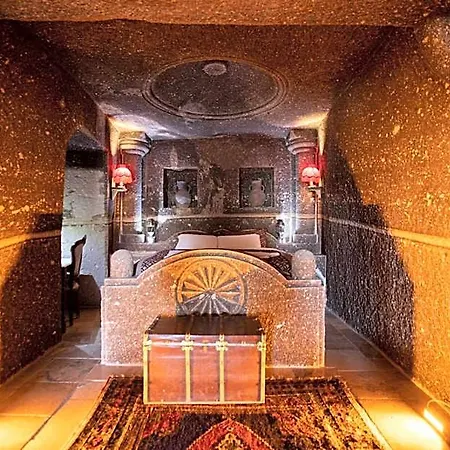 Antique Terrace Cave Гореме