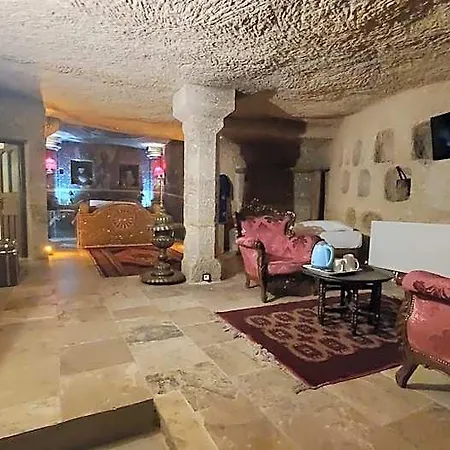 Antique Terrace Cave 3* Гореме